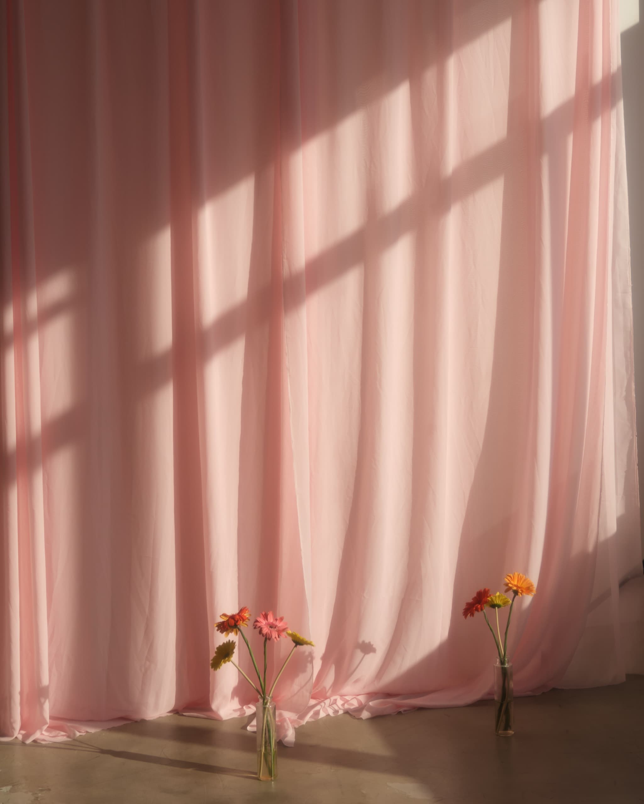 Весенняя локация в студии