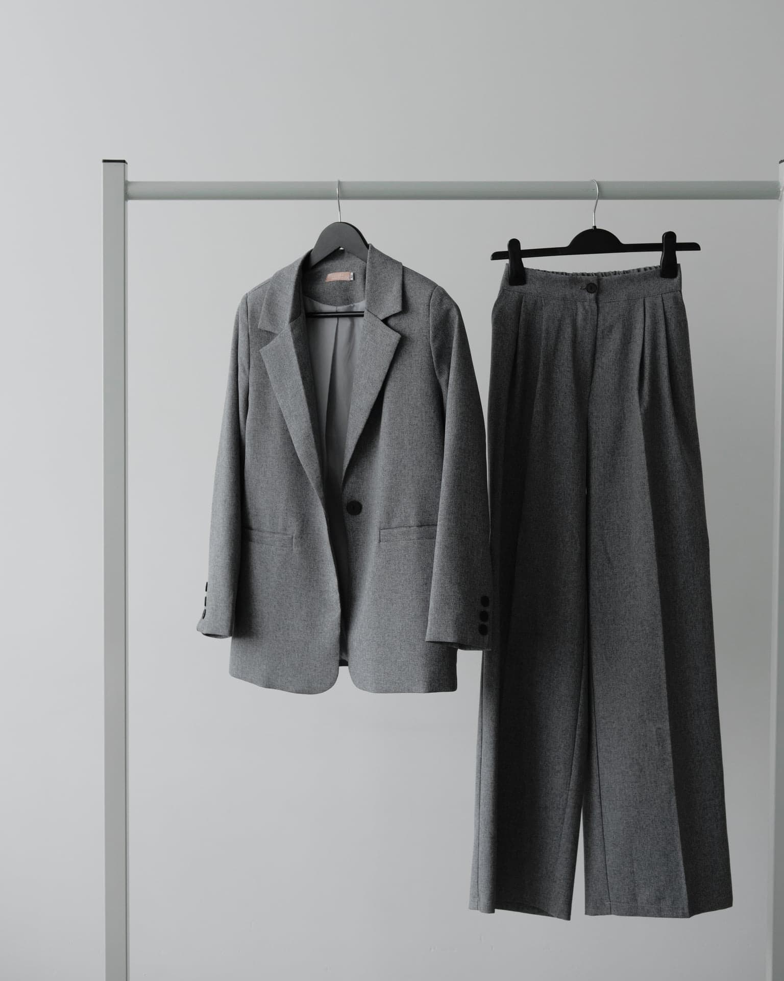 Классический костюм